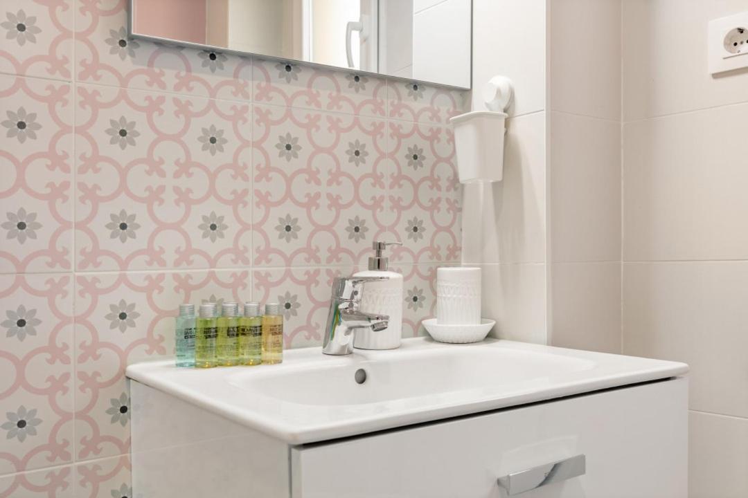 2 Bedrooms 1 Bathroom Furnished - Las Letras - Bright - Mintystay Madri Exterior foto